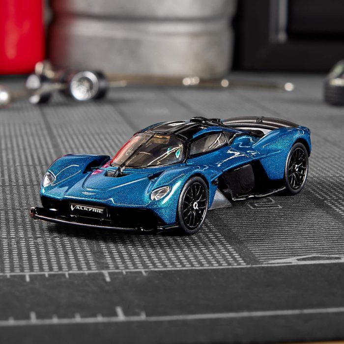 Hot Wheels - Elite 64 Aston Martin Valkyrie - Image 3