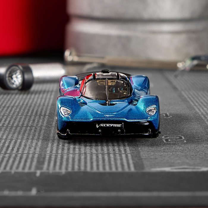 Hot Wheels - Elite 64 Aston Martin Valkyrie - Image 5